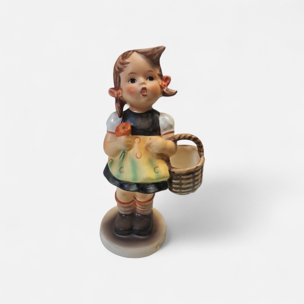 Goebel Hummel Figurine #98/0 Sister Girl With‎ Basket West Germany Vintage